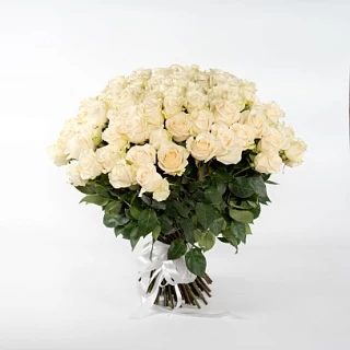 101 белая роза Венделла 60см